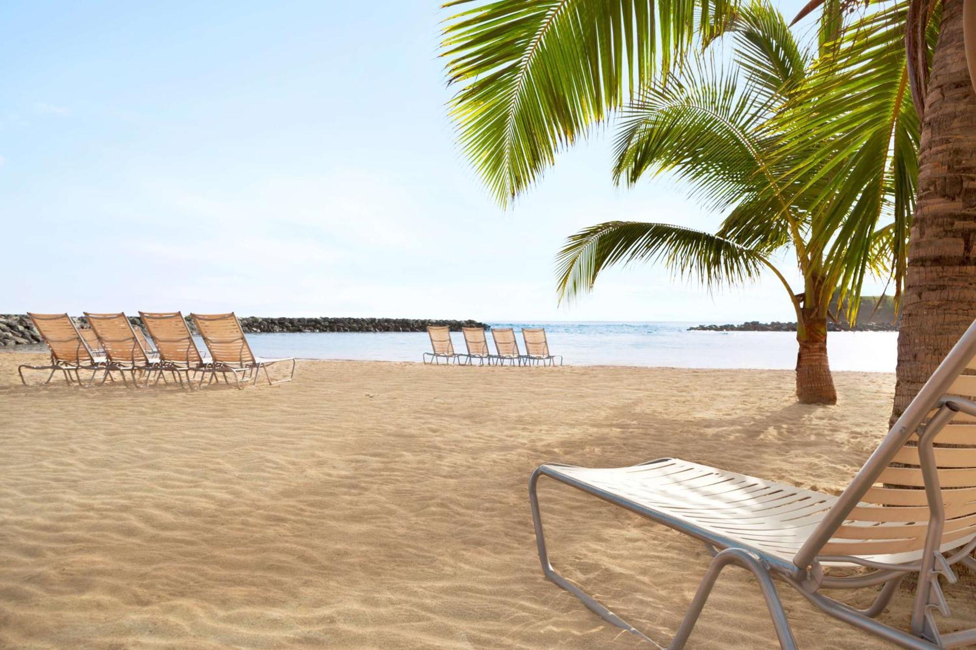 Embassy Suites By Hilton Dorado Del Mar Beach Resort Exterior photo